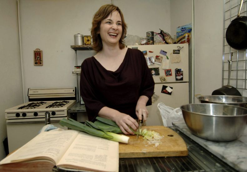 Julie Powell, Food Writer Of Julie &Amp; Julia, Dies At 49