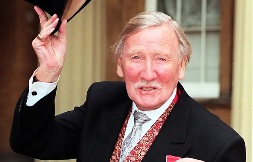 Carry On Star Leslie Phillips Dies Aged 98