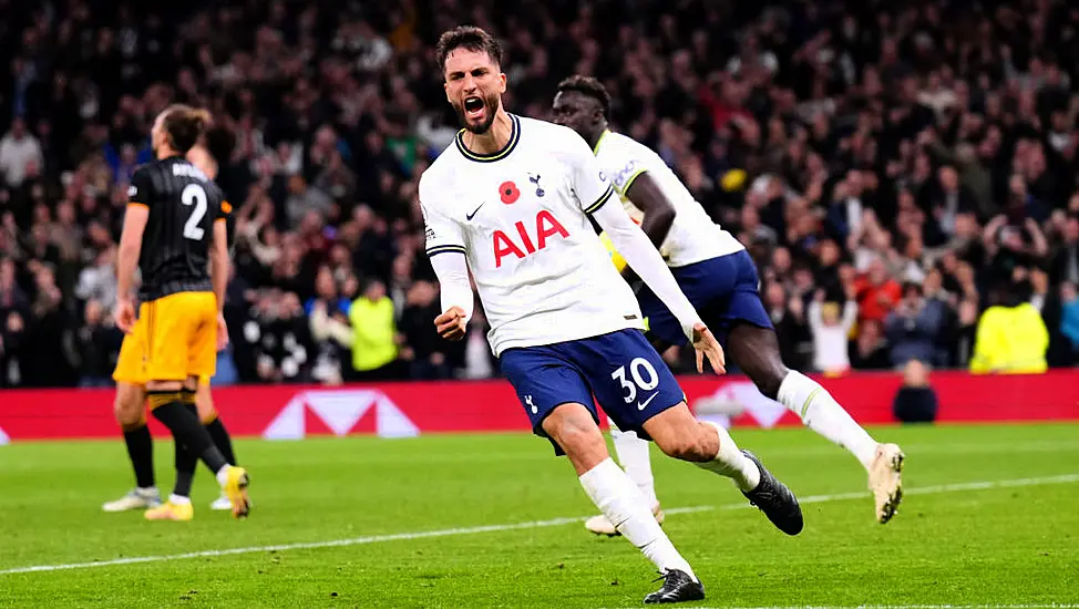 Rodrigo Bentancur’s Late Double Earns Tottenham Thrilling Victory Over Leeds