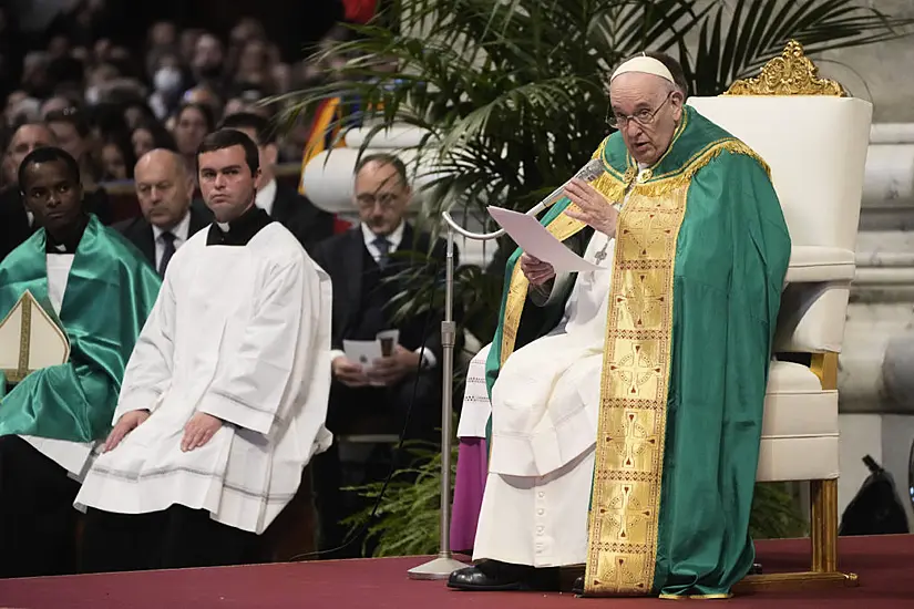 Pope Marks Day Of The Poor By Hosting Hundreds For Lunch At Vatican