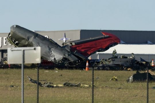 Six Killed After Vintage Aircraft Collide At Dallas Air Show