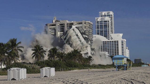 Miami Beach Hotel That Hosted The Beatles Imploded After Falling Into Disrepair