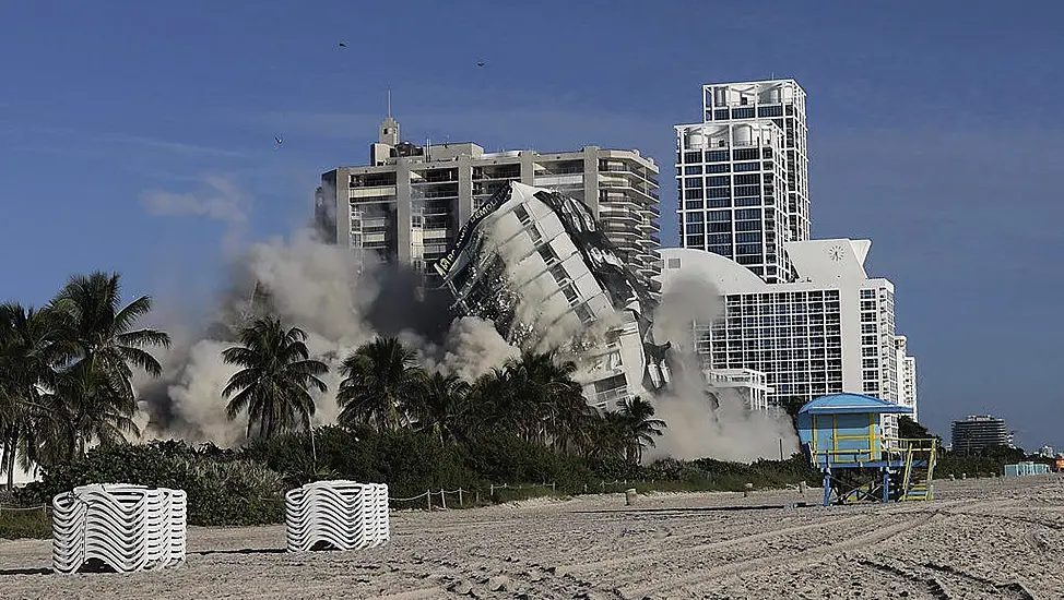 Miami Beach Hotel That Hosted The Beatles Imploded After Falling Into Disrepair