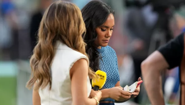 Alex Scott wears One Love armband as she presents BBC World Cup coverage in  Doha