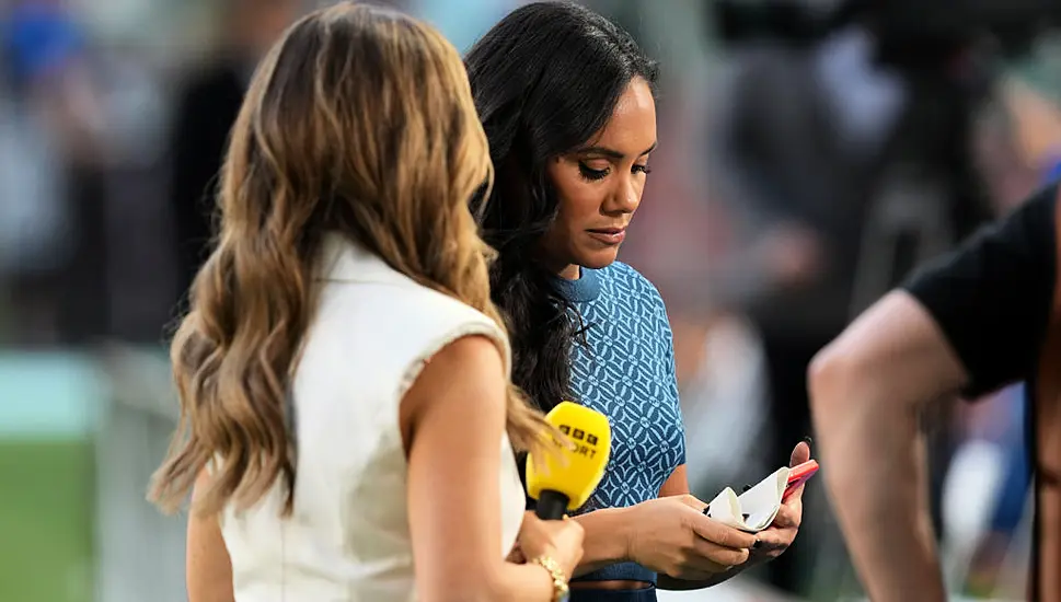 Alex Scott Wears One Love Armband As She Presents Bbc World Cup Coverage In Doha