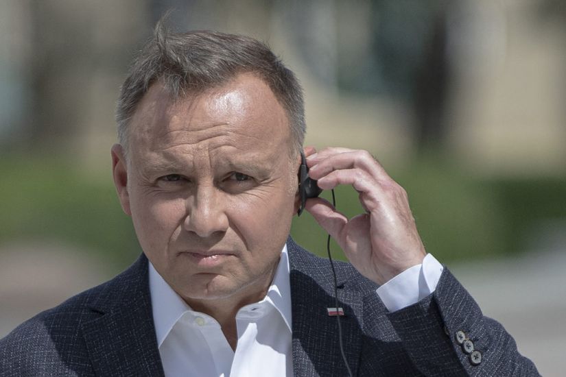 Polish Leader Briefs Russian Pranksters Posing As French President