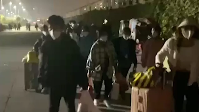 Workers Stage Protest At Virus-Hit Iphone Factory In China – Reports