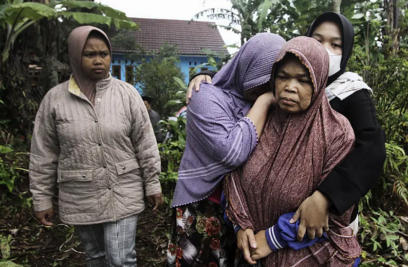 Boy Trapped Under House For Two Days Rescued From Quake Rubble