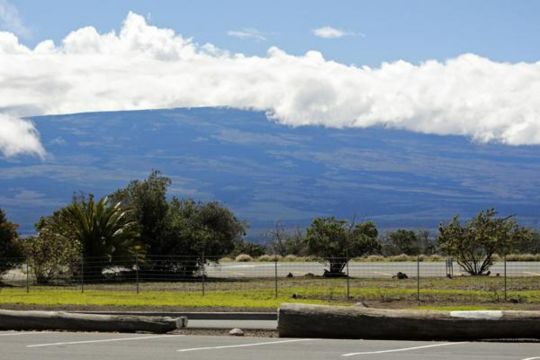 Hawaii’s Mauna Loa Volcano Starts To Erupt