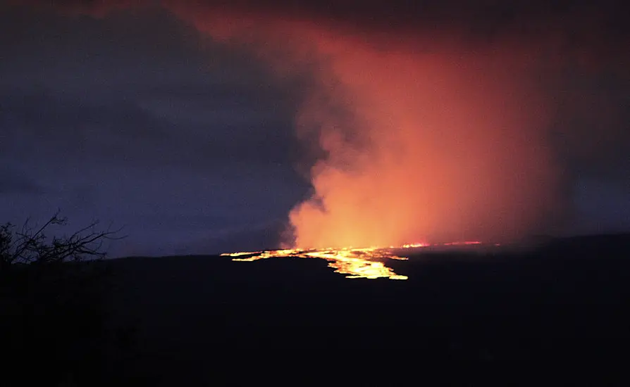 Hawaii’s Mauna Loa Erupts As Officials Warn People To Prepare