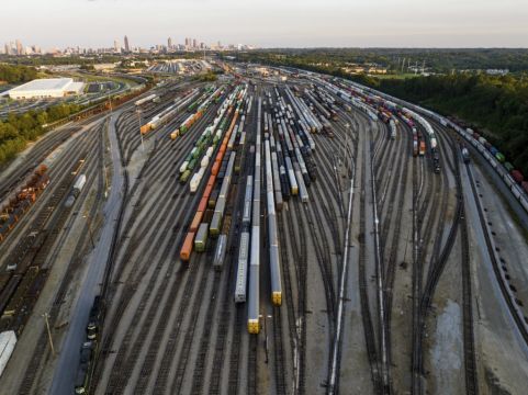 Us House Of Representatives Votes To Avert Rail Strike And Impose Deal On Unions