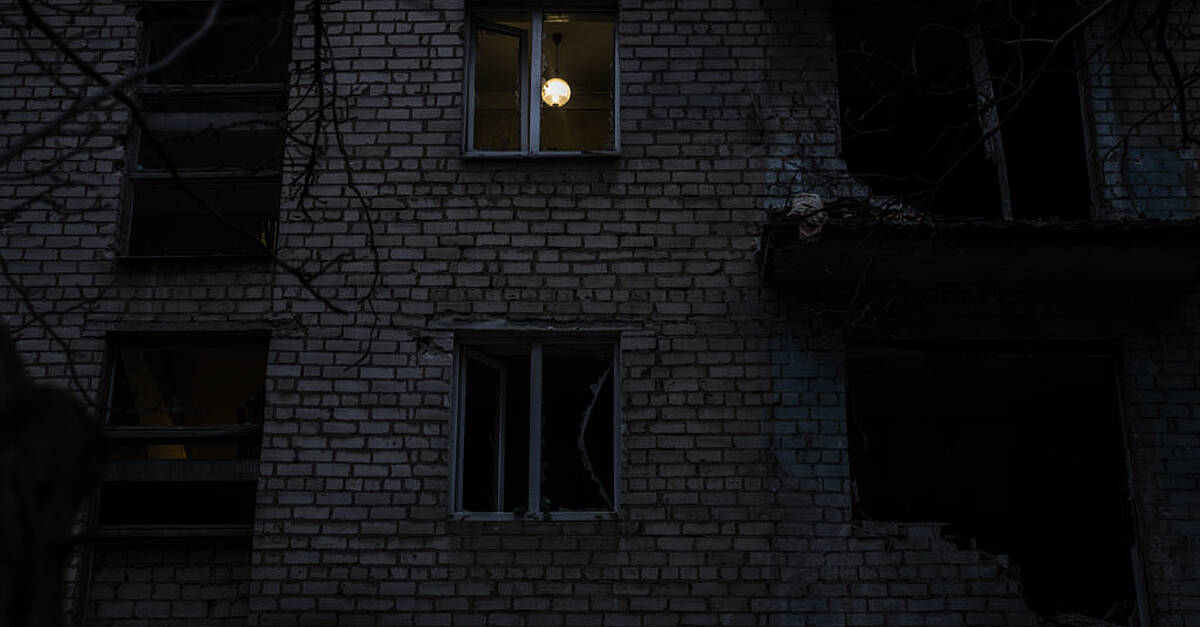 Russian Shelling Cuts Off Power Again In Liberated City Of Kherson