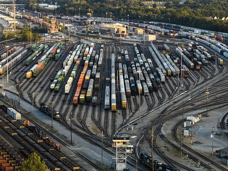 Senate Moves To Avert Us Rail Strike Amid Dire Warnings