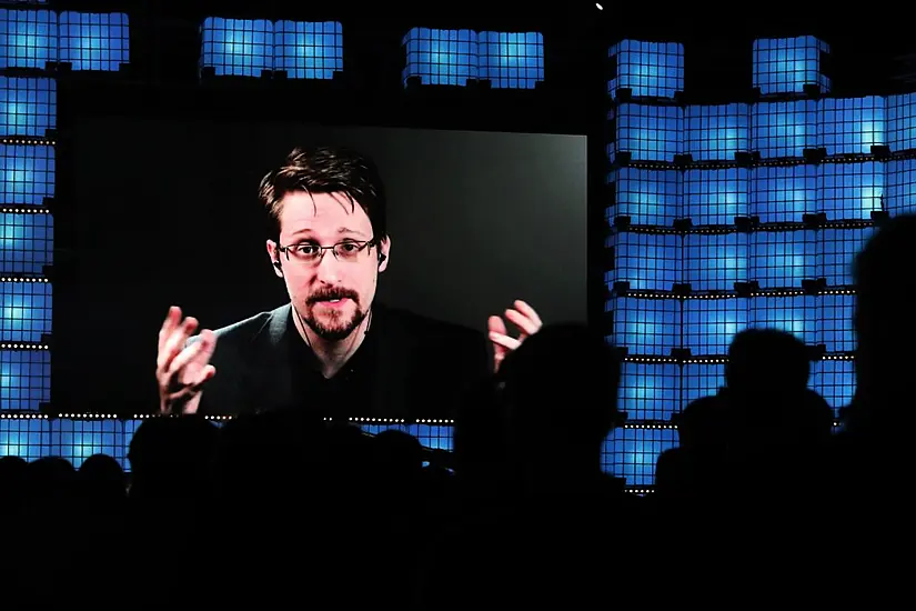 Whistleblower Snowden Receives Russian Passport As He Takes Citizenship Oath