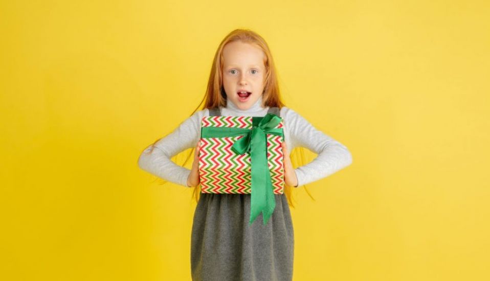 12 Ways To Cut Christmas Costs Without Cutting The Fun