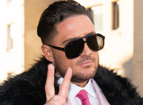 Stephen Bear ‘Locked Girlfriend Out Of Room While Sleeping With Someone Else’