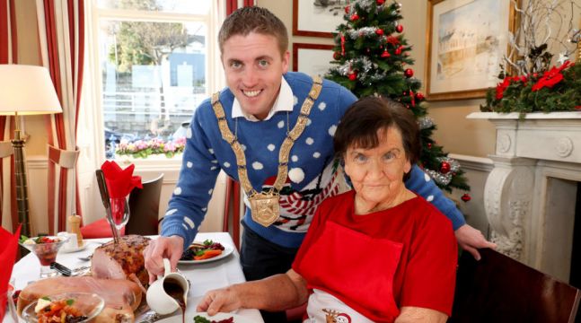 Organiser Of Annual Christmas Meal For Vulnerable People Says Fear Of Covid Remains