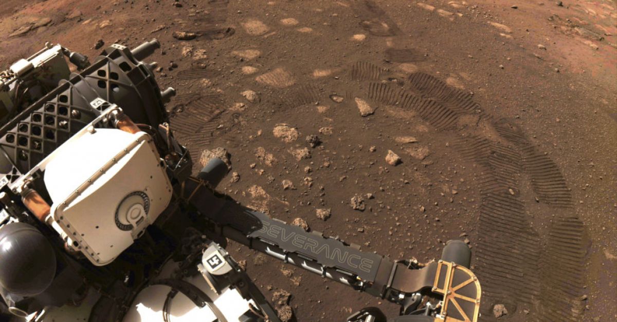 Марсоход уловил первый звук пыльного вихря на Красной планете