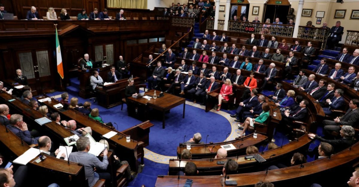 Опитът на адвоката да забави гласуването на Dáil относно пакта за миграцията на ЕС не беше надлежно издаден в съда