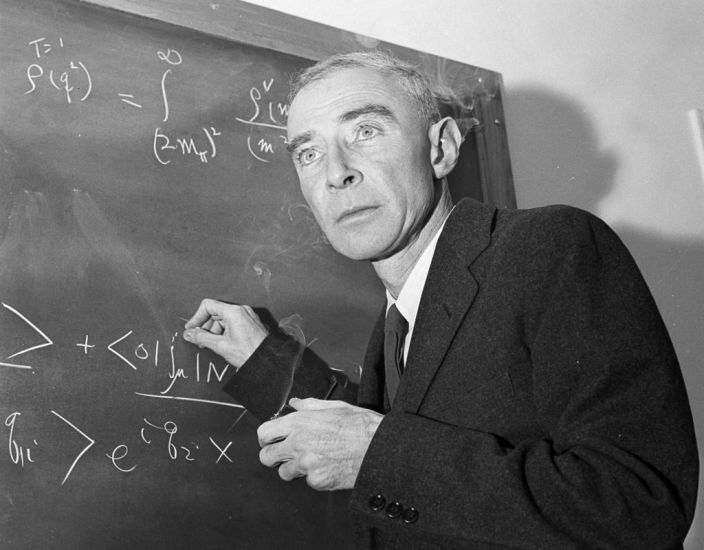 Oppenheimer Was Wrongly Stripped Of Security Clearance, Says Us