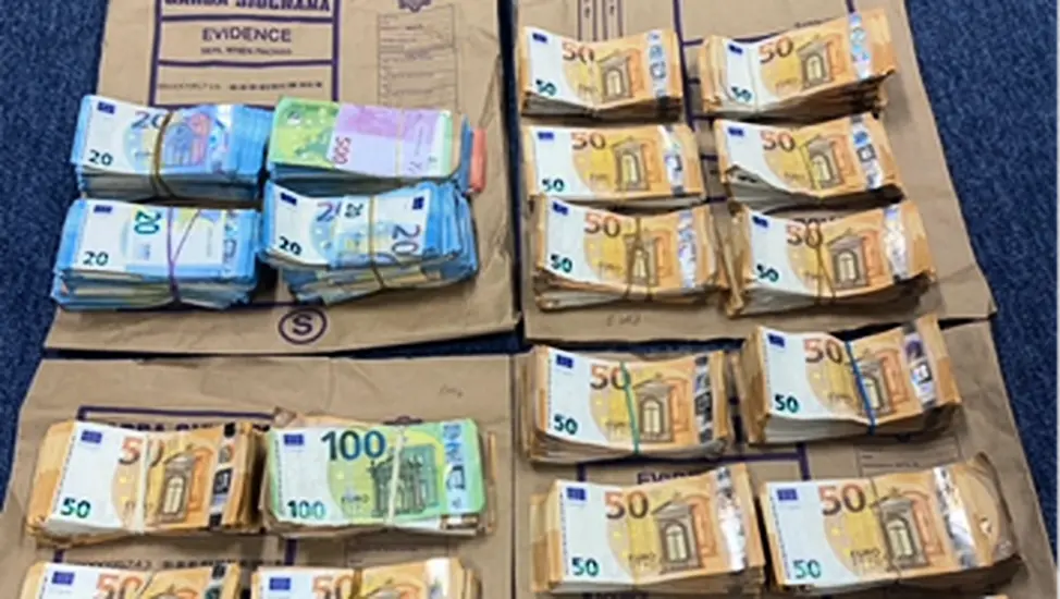 Gardaí Seize €94,400 In Cash Following Dublin Search