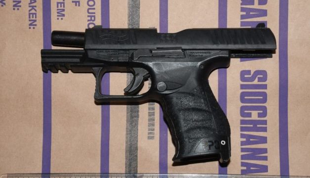 Gardaí Arrest Two After Seizing Loaded Gun And Cocaine In Dublin