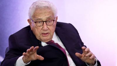 Kissinger Calls For A Negotiated Peace In Ukraine, Kyiv Dismisses His Proposal