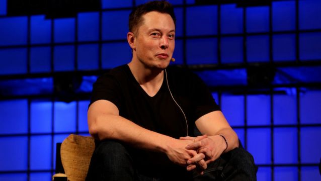 Musk: Future Policy-Related Polls Only Open For Twitter Blue Subscribers
