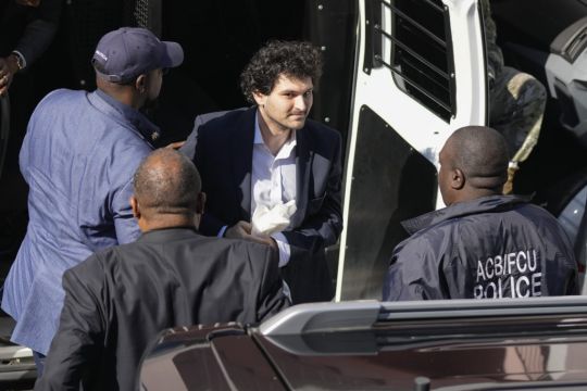 Ftx Founder To Be Extradited From Bahamas To Face Charges In Us