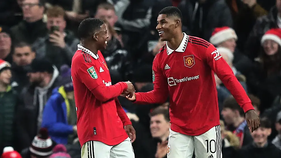 Rashford Scores Stunner As Manchester United Beat Burnley