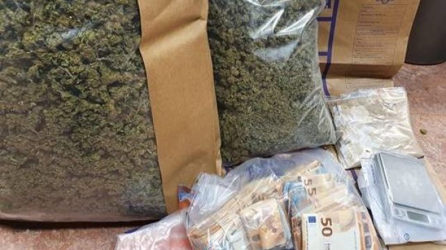 Man Arrested After Drugs And Cash Totalling €107,000 Seized In Kildare