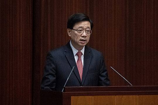 China’s Prime Minister Praises Hong Kong Leader For Reviving Economy