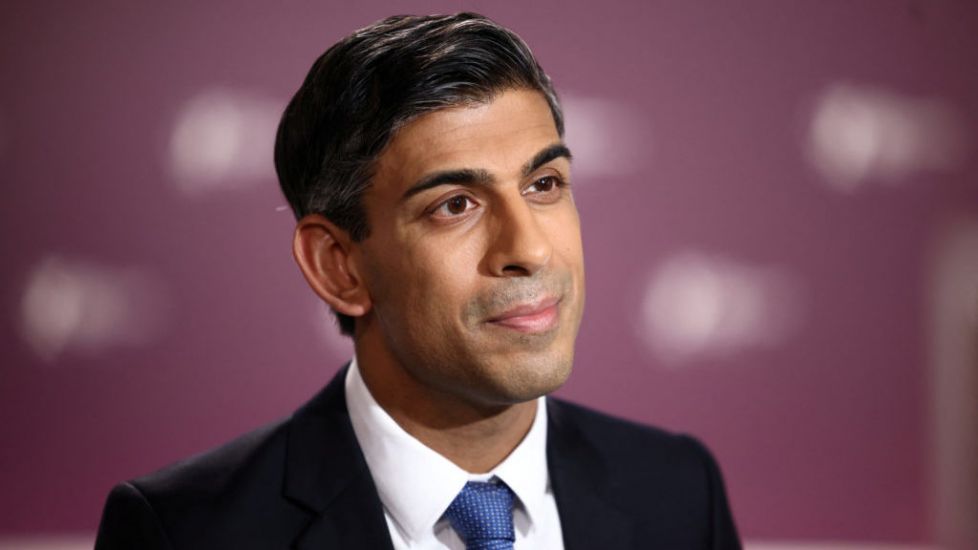 Rishi Sunak Criticised For Asking Homeless Man If He ‘Works In Business’