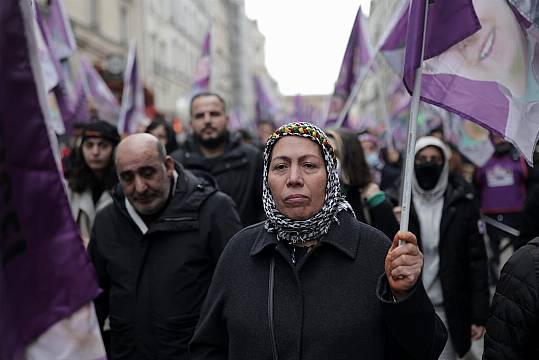 Kurds Hold March Of Mourning After Paris Shooting Kills Three