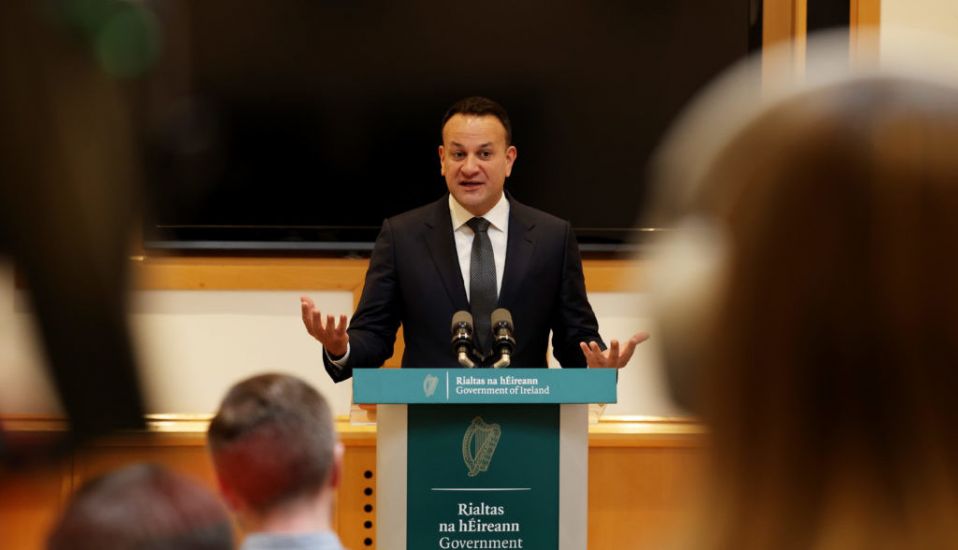 Leo Varadkar ‘Not Hung Up On 30% Income Tax Rate’