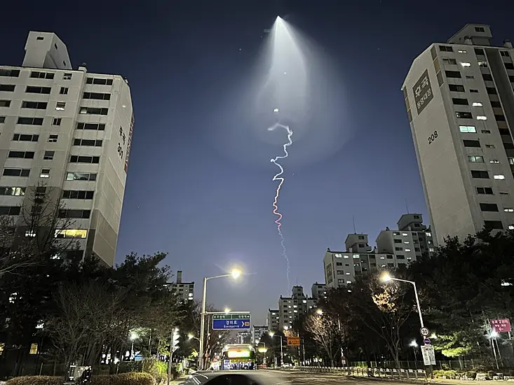 South Korea’s Unannounced Rocket Launch Causes Ufo Scare