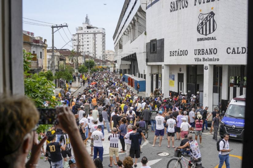 Fans Mourn Pele At Public Viewing In Brazil Stadium