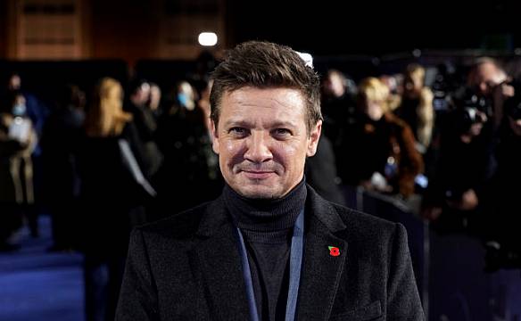 Jeremy Renner Shares Video Of Family ‘Spa Day’ In Icu After Accident