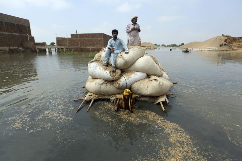Donors Offer More Than £7.4 Billion For Pakistan After Devastating Floods