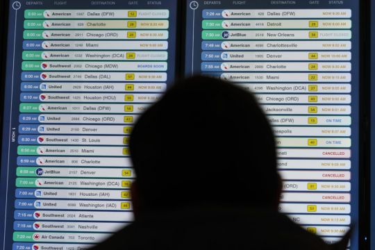 Flight Disruptions Cascade Across Us After Computer Outage