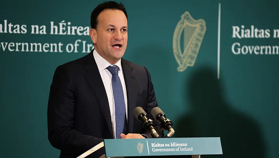 'Too Simplistic' To Blame Fine Gael And Fianna Fáil For Health Crisis, Says Varadkar