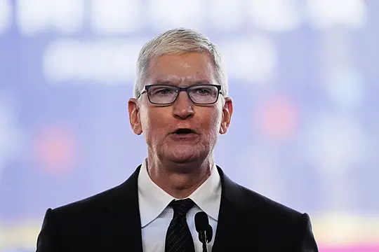 Apple Boss Tim Cook To Take Pay Cut Of More Than 40%