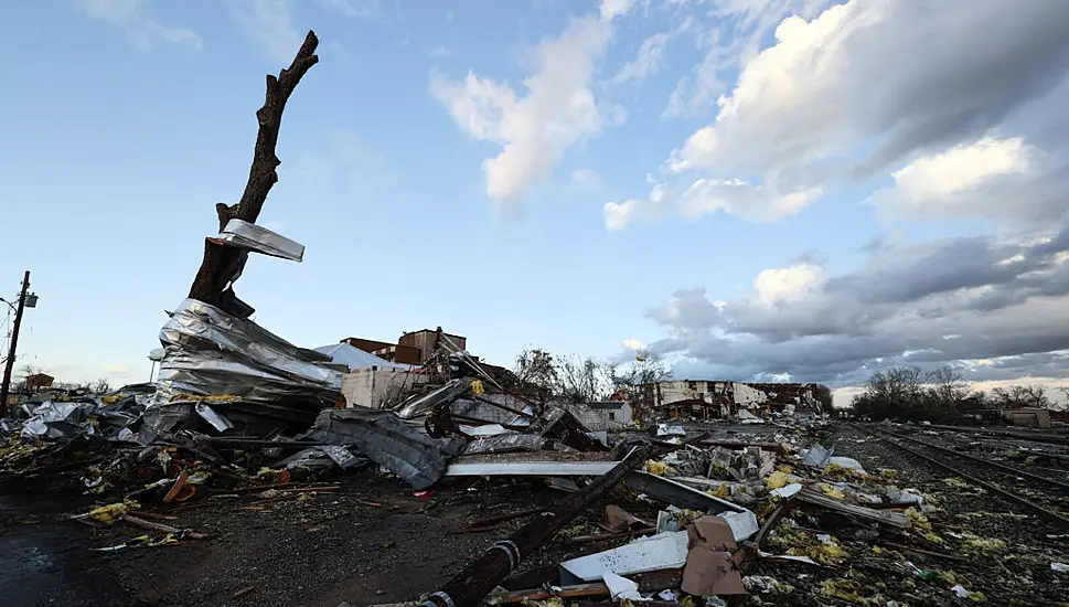 At Least Nine Dead As Tornadoes Hit Us Southern States