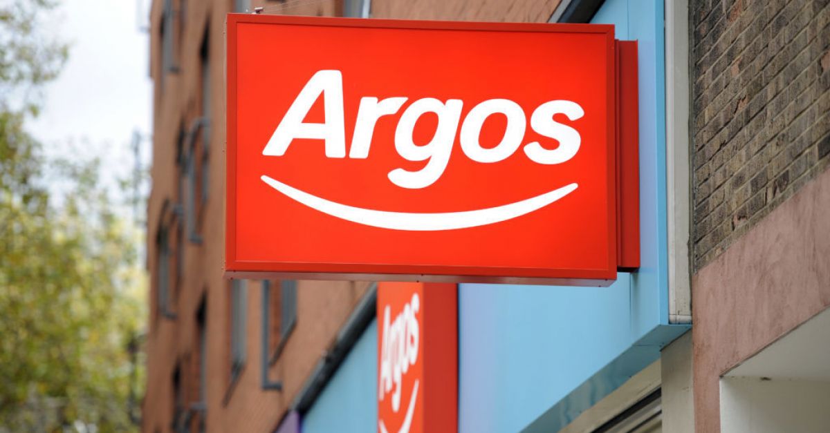 Argos закроет все магазины в Республике, сотни потеряют работу