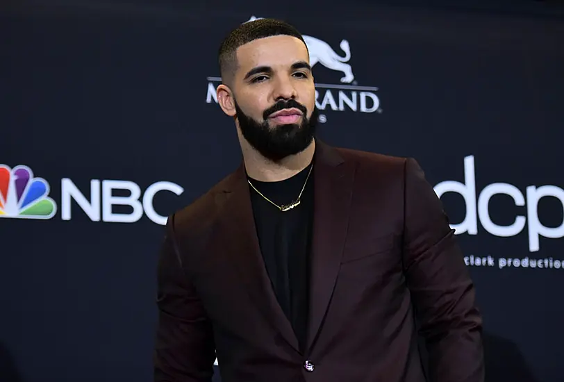 Drake Delivers Nostalgia And Teases New Music At Apollo Show