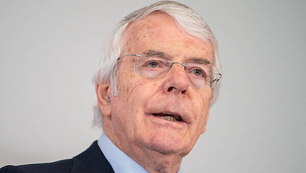 Roscommon Herald — No party or group should put Northern Ireland's peace in peril – John Major - Vimarsana News