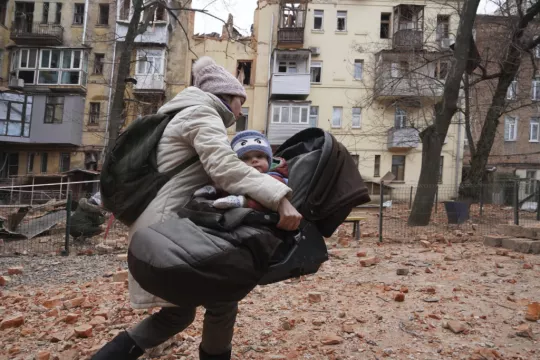 Five Ukrainian Civilians Killed As Deadlocked Warring Sides Consider Next Move