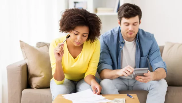 How Couples Can Manage Their Finances Without Falling Out