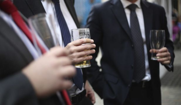 Longer Drinking Hours Would Harm Public Health, Committee Is Warned