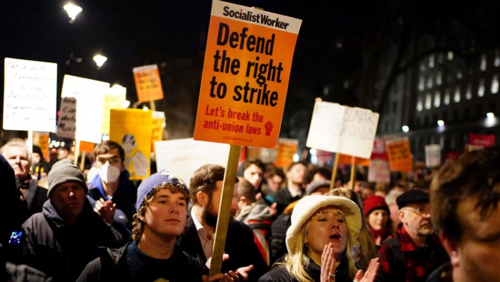 Half A Million Uk Workers On Strike In Biggest Day Of Industrial Action In A Decade